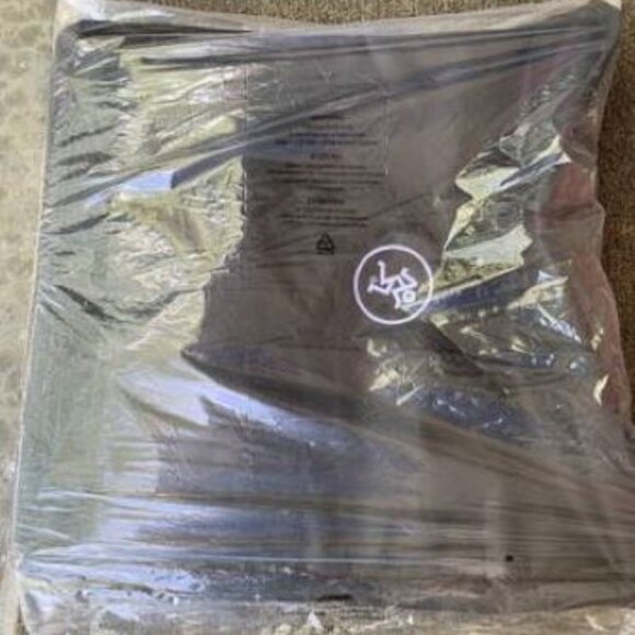 NEW! Mackie Slip Cover for Thump118S Subwoofer or Speaker - Picture 2 of 4